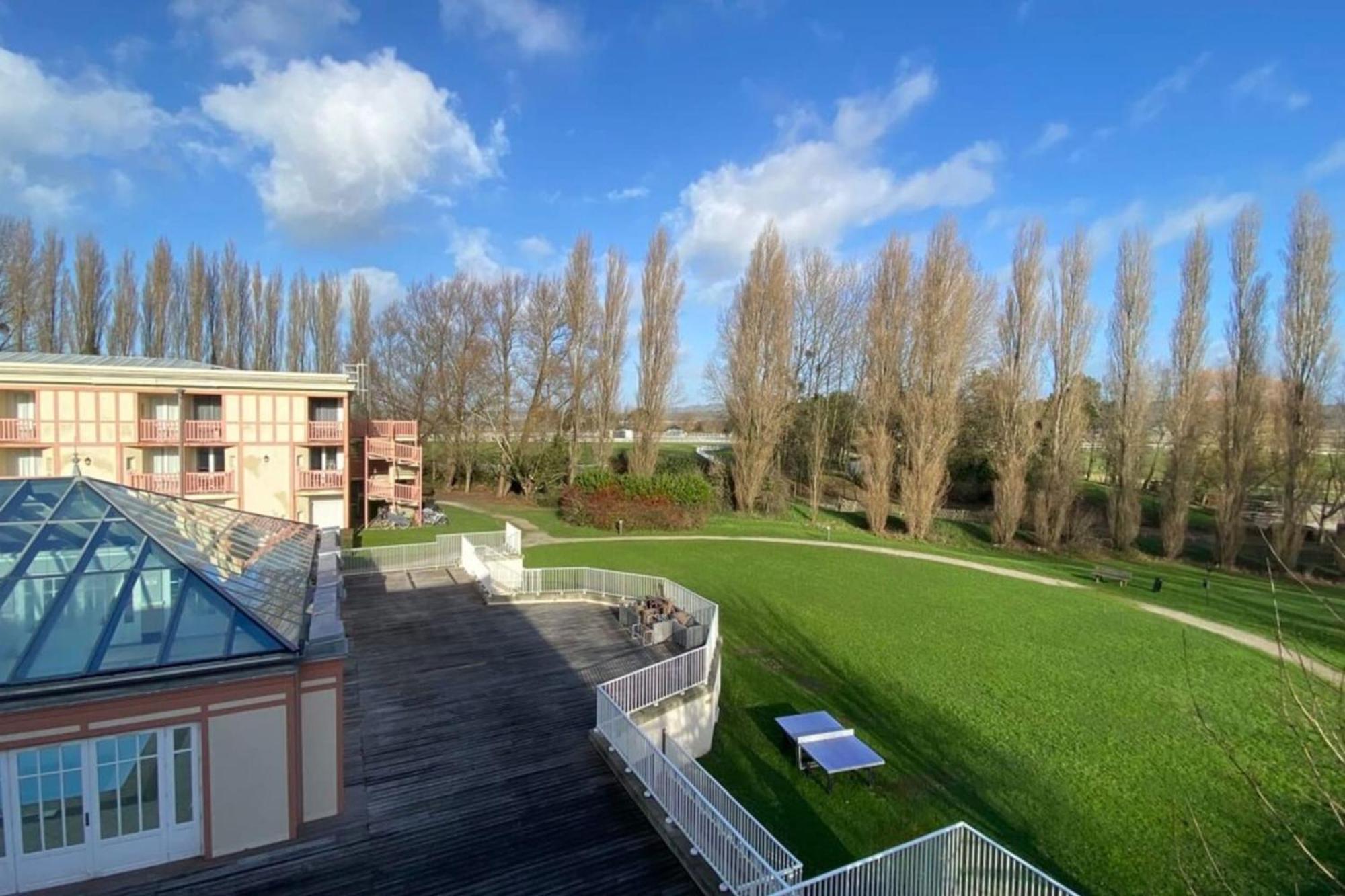 Very Nice 6 Person Apart With Swimming Pool Tennis Court And Car Park 202 Le Touquet Eksteriør billede
