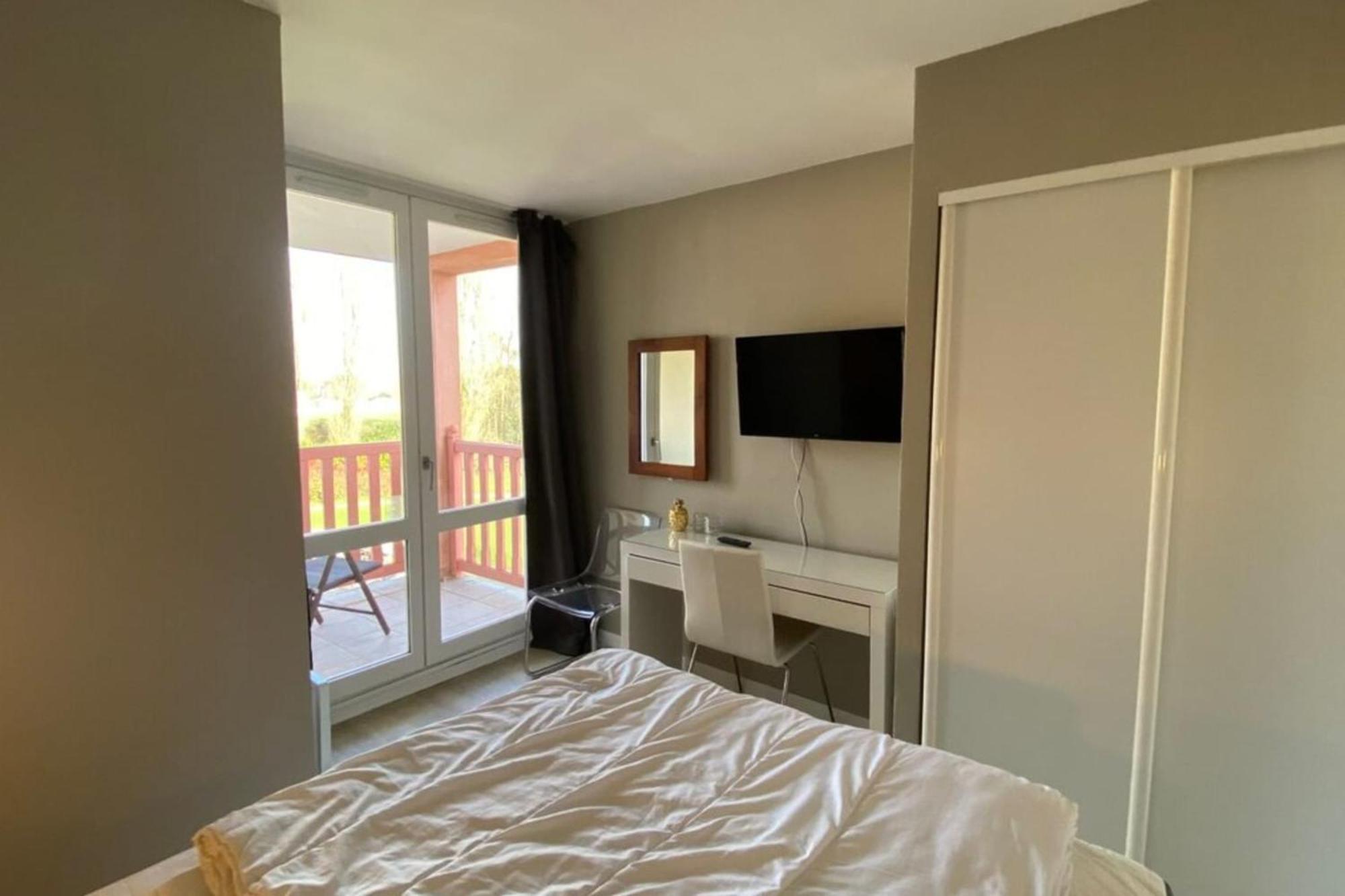 Very Nice 6 Person Apart With Swimming Pool Tennis Court And Car Park 202 Le Touquet Eksteriør billede